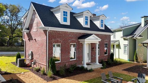 124 Morgan St, Senoia, GA, 30276 | Card Image