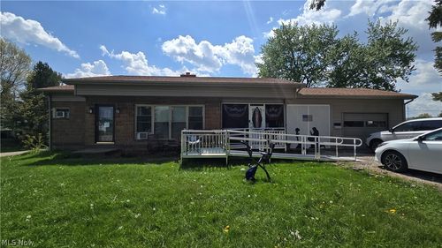 855 E College St, Alliance, OH, 44601-4942 | Card Image