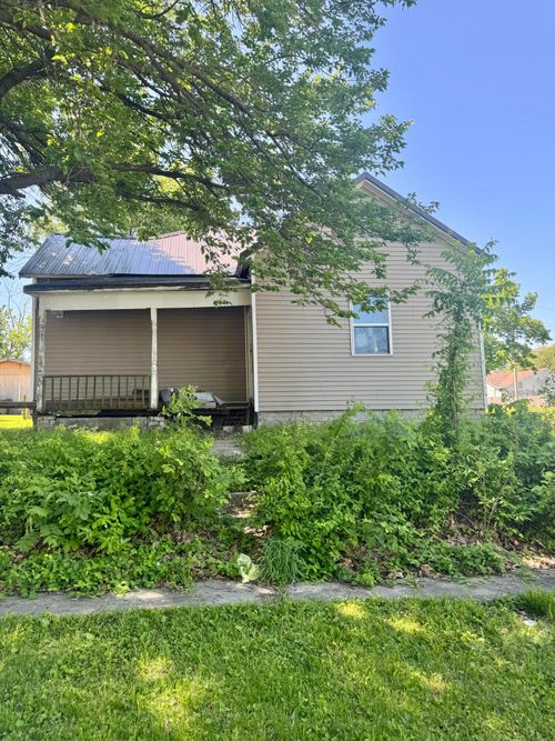 912 Bond St, MOBERLY, MO, 65270 | Card Image