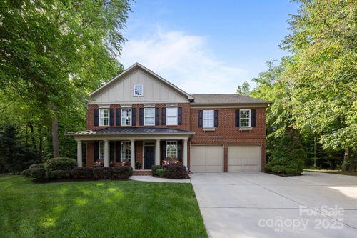 1108 Longwood Ct, Matthews, NC, 28104-7767 | Card Image