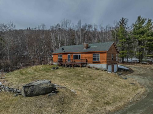 44 N Peak Dr, Easton, NH, 03580-5024 | Card Image
