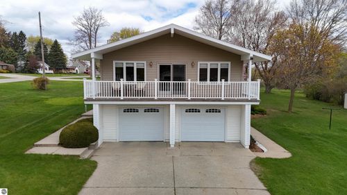 245 S Sabina St, Mc Bain, MI, 49657-9625 | Card Image
