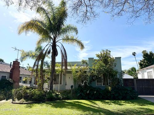 2123 Greenfield Ave, Los Angeles, CA, 90025-5719 | Card Image