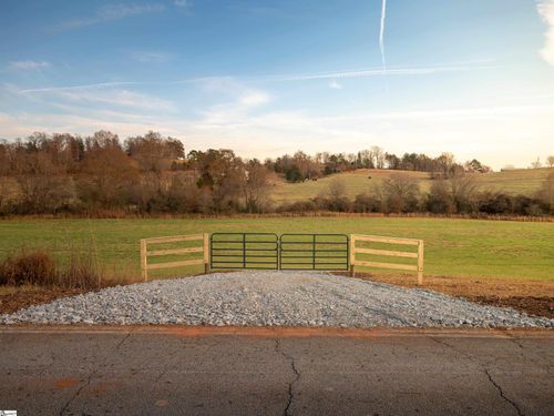 07 Concord Church Rd, Pickens, SC, 29671 | Card Image