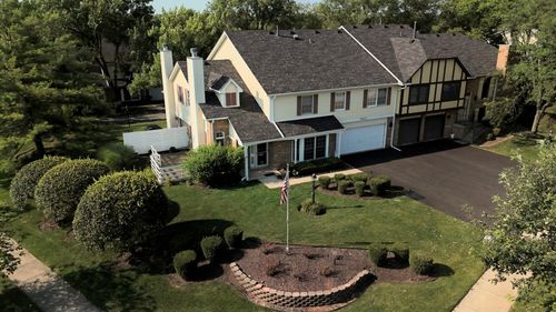 9841 Cambridge Dr, Mokena, IL, 60448-7901 | Card Image