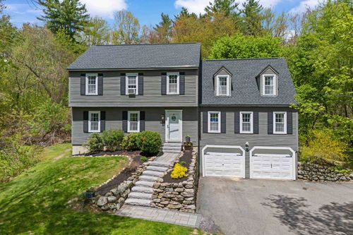 23 Hitching Post Ln, Bedford, NH, 03110-4926 | Card Image