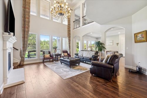 1600 Morning Moon Cir, Austin, TX, 78732-6152 | Card Image