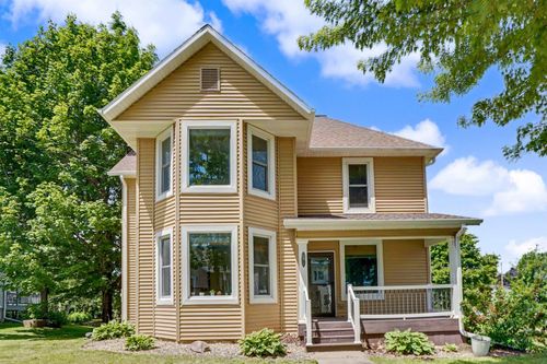 500 S Page St, Monona, IA, 52159-7624 | Card Image