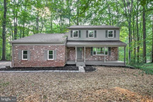1501 Washington Ln, West Chester, PA, 19382-6831 | Card Image