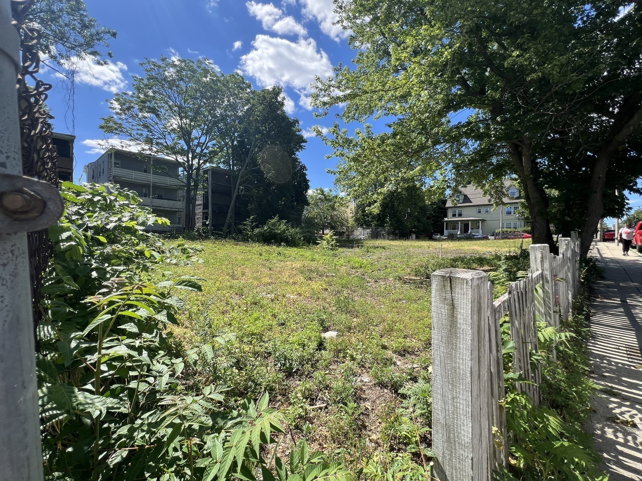 Land in Boston 4