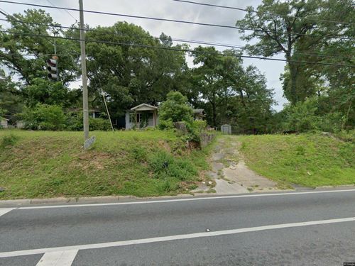 1303 Old Bainbridge Rd, Tallahassee, FL, 32303-5942 | Card Image