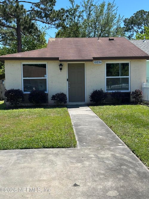 a-1323 Solar Cir, Orange Park, FL, 32065-7873 | Card Image