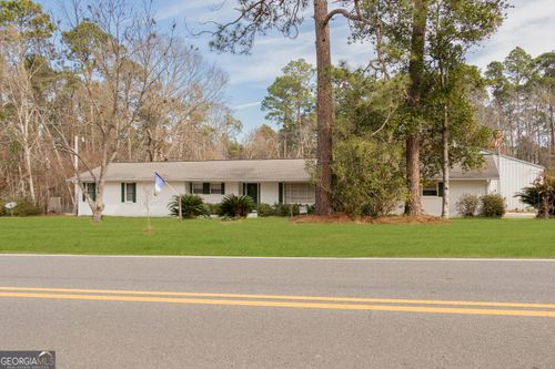 614 N Victory Dr, Lyons, GA, 30436-1914 | Card Image