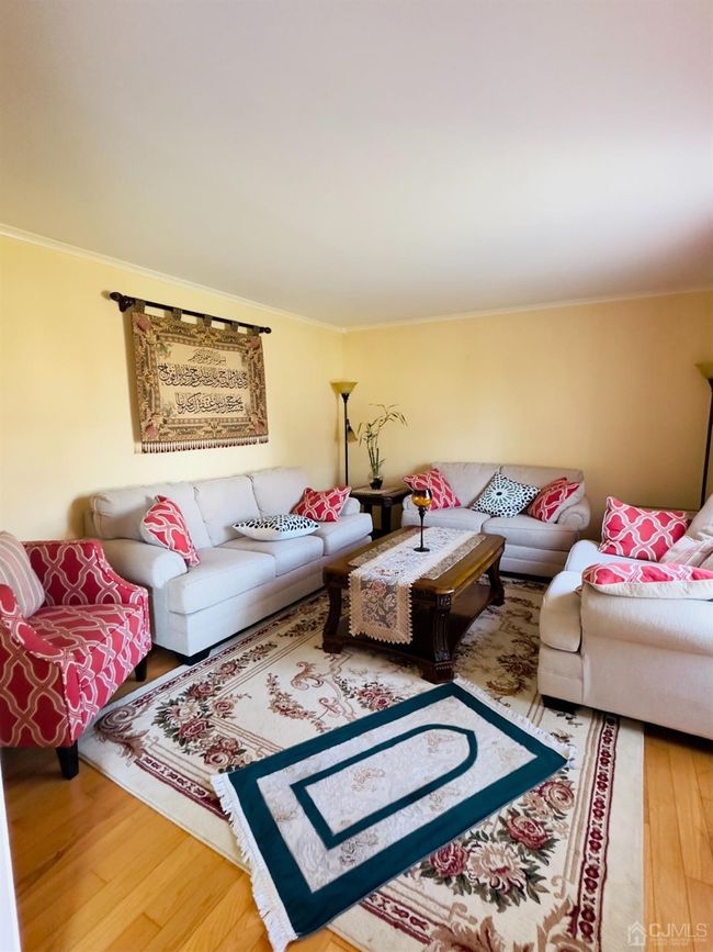 38 Ned Ct, House other with 4 bedrooms, 3 bathrooms and null parking in Sewaren NJ | Image 5