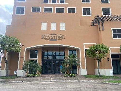 apt-1614-4242 Nw 2nd St, Miami, FL, 33126-5487 | Card Image