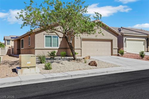 976 Crescent Falls St, Henderson, NV, 89011-2518 | Card Image