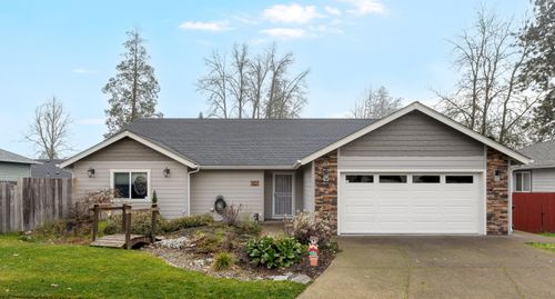 953 Providence Way, Grants Pass, OR, 97526-1299 | Card Image