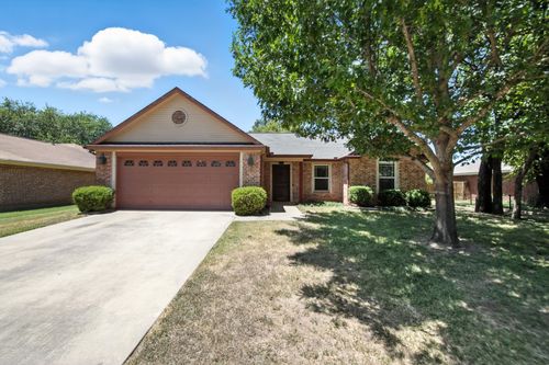 609 N Avenue D, Springtown, TX, 76082-2213 | Card Image