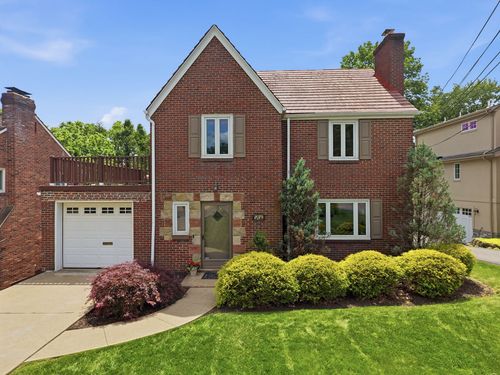 506 Parkview Dr, Pittsburgh, PA, 15243-2006 | Card Image