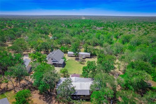 368 Riddle Rd, Cedar Creek, TX, 78612-3373 | Card Image