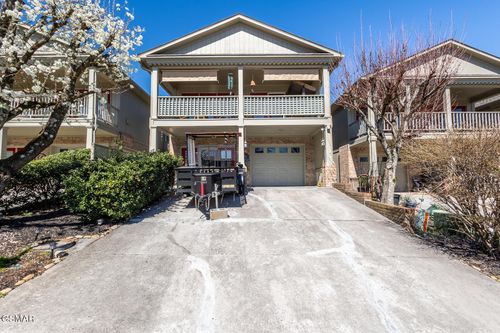 5207 Brig Ln, Knoxville, TN, 37914-2824 | Card Image