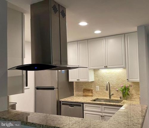 apt-202-1540 Lincoln Way, MCLEAN, VA, 22102-5899 | Card Image