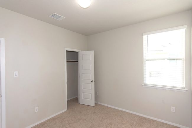 350 Fabion St, House other with 4 bedrooms, 2 bathrooms and 4 parking in Kyle TX | Image 12