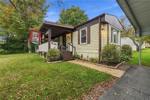 6 Jay Bird Cir, Greensburg, PA, 15601-9599 | Card Image