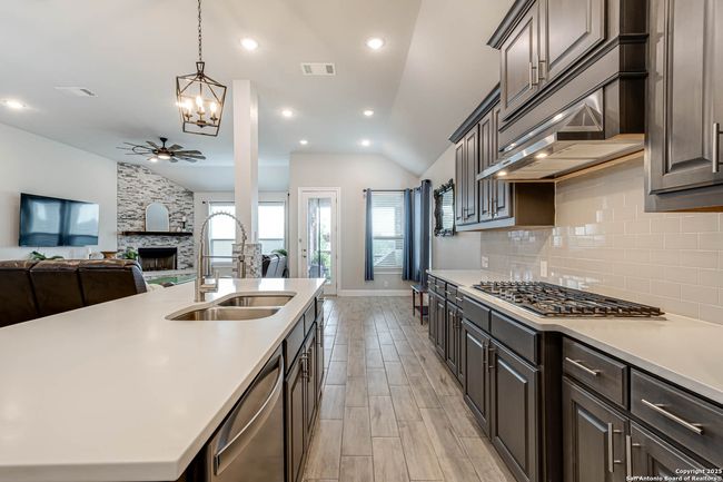 9011 Quail Gate, House other with 4 bedrooms, 3 bathrooms and null parking in Fair Oaks Ranch TX | Image 17