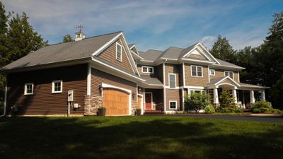 389 O'brien Drive, House other with 4 bedrooms, 4 bathrooms and null parking in Shelburne VT | Image 1