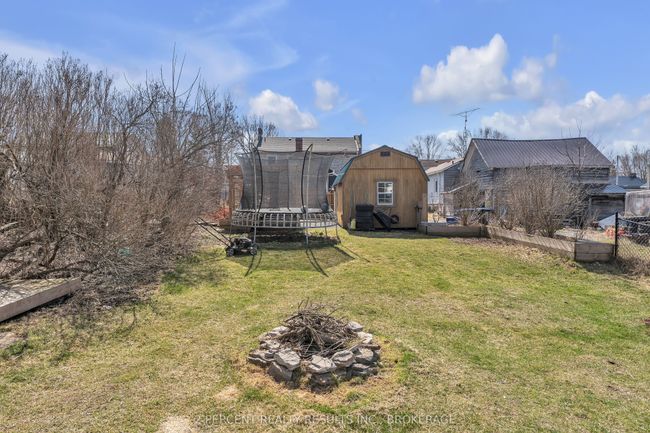 11 Water St, House other with 3 bedrooms, 2 bathrooms and 2 parking in Newburgh ON | Image 39