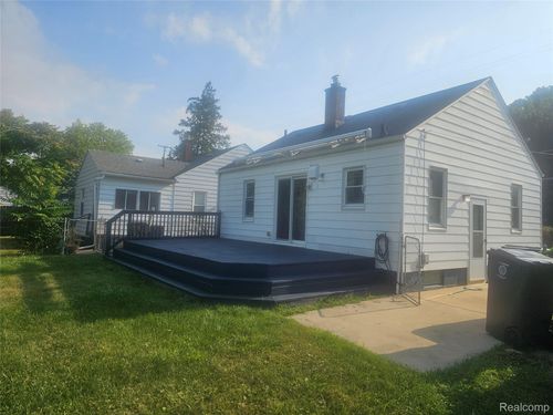 4414 Brunswick Ave, Flint, MI, 48507-2579 | Card Image
