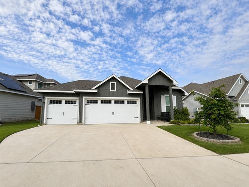 133 Camino Verde, San Marcos, TX, 78666 | Card Image