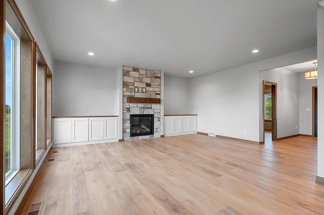 3728 Rustic Ledge Way, House other with 3 bedrooms, 3 bathrooms and null parking in LEDGEVIEW WI | Image 7