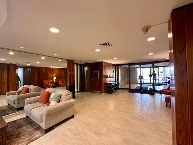 Clubhouse | Image 14
