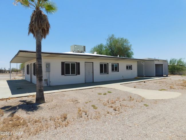 360 E Ironwood St, House other with 3 bedrooms, 3 bathrooms and null parking in Quartzsite AZ | Image 7