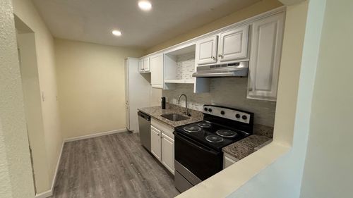 apt-1009-5065 Ridglea Ln, Fort Worth, TX, 76116-8307 | Card Image