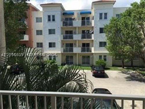 303-11050 Sw 196th St, Cutler Bay, FL, 33157-8489 | Card Image