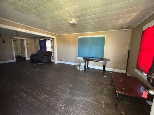 207 Evans Ave, Seminole, OK, 74868-3317 | Card Image