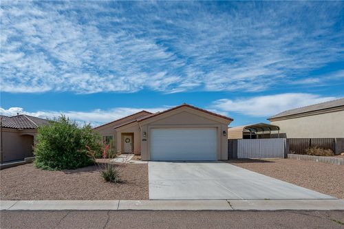 3302 E Rusty Spur Ave, Kingman, AZ, 86409-8462 | Card Image