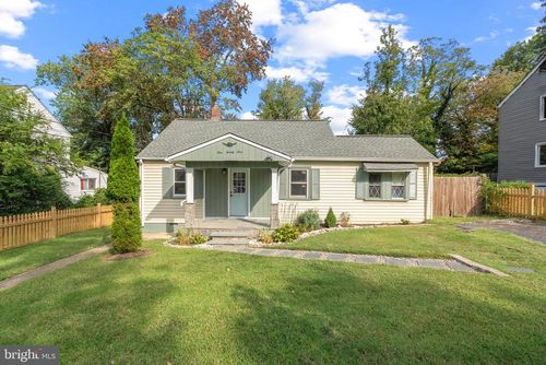 121 N Huron Dr, OXON HILL, MD, 20745-1310 | Card Image