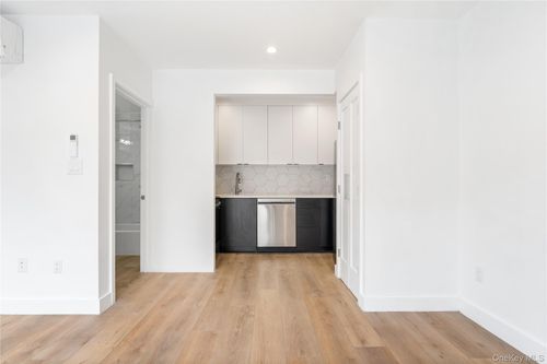 4b-901 60th St, Brooklyn, NY, 11219-4831 | Card Image