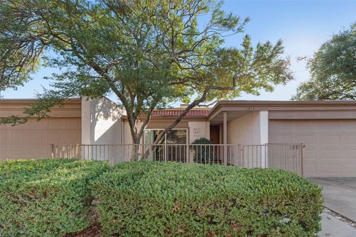 1813 Place One Ln, Garland, TX, 75042-4561 | Card Image