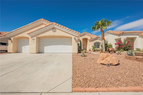 5721 Whale Rock St, Las Vegas, NV, 89149-4900 | Card Image