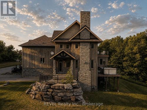 67 Rockmount Crescent, Gravenhurst (Muskoka (S)), ON, P1P0A6 | Card Image