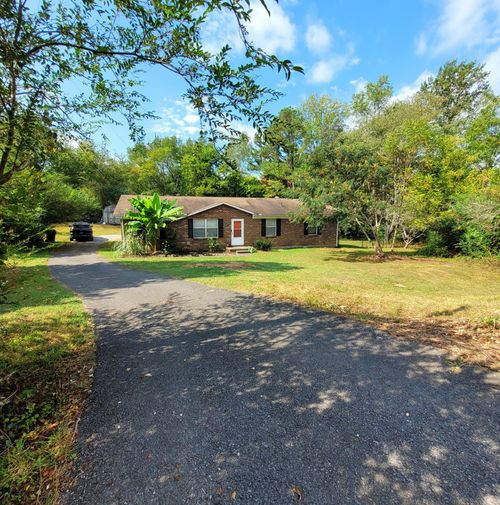 120 Mae Cir, Dickson, TN, 37055-2711 | Card Image