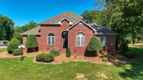 382 Timber Ln, Huntingdon, TN, 38344-1621 | Card Image