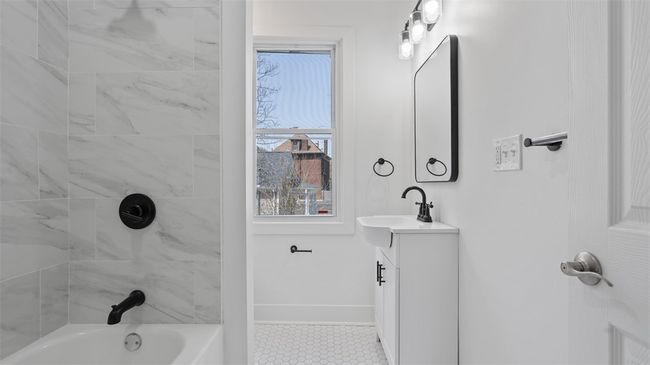 241 N Graham St, House other with 4 bedrooms, 2 bathrooms and null parking in Pittsburgh PA | Image 17