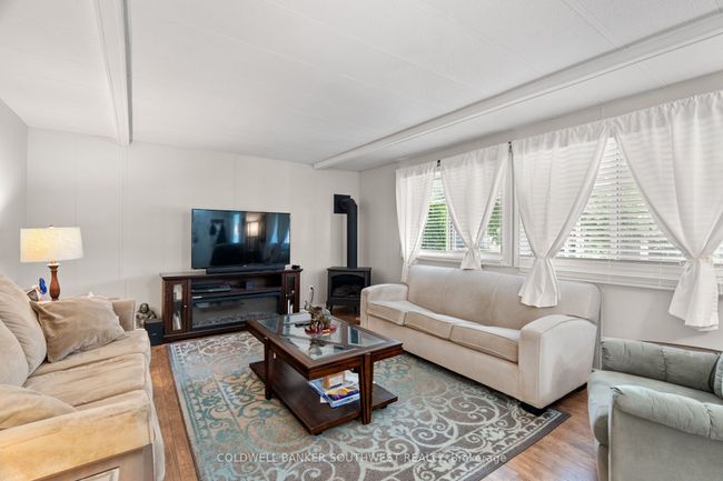 265 Pebble Beach Pky, House other with 2 bedrooms, 2 bathrooms and 2 parking in Grand Bend ON | Image 10