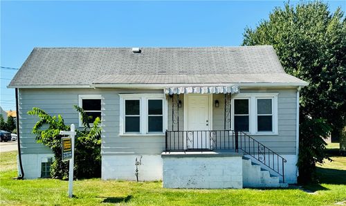 385 Hallam Ave, Meadow Lands, PA, 15347-1036 | Card Image